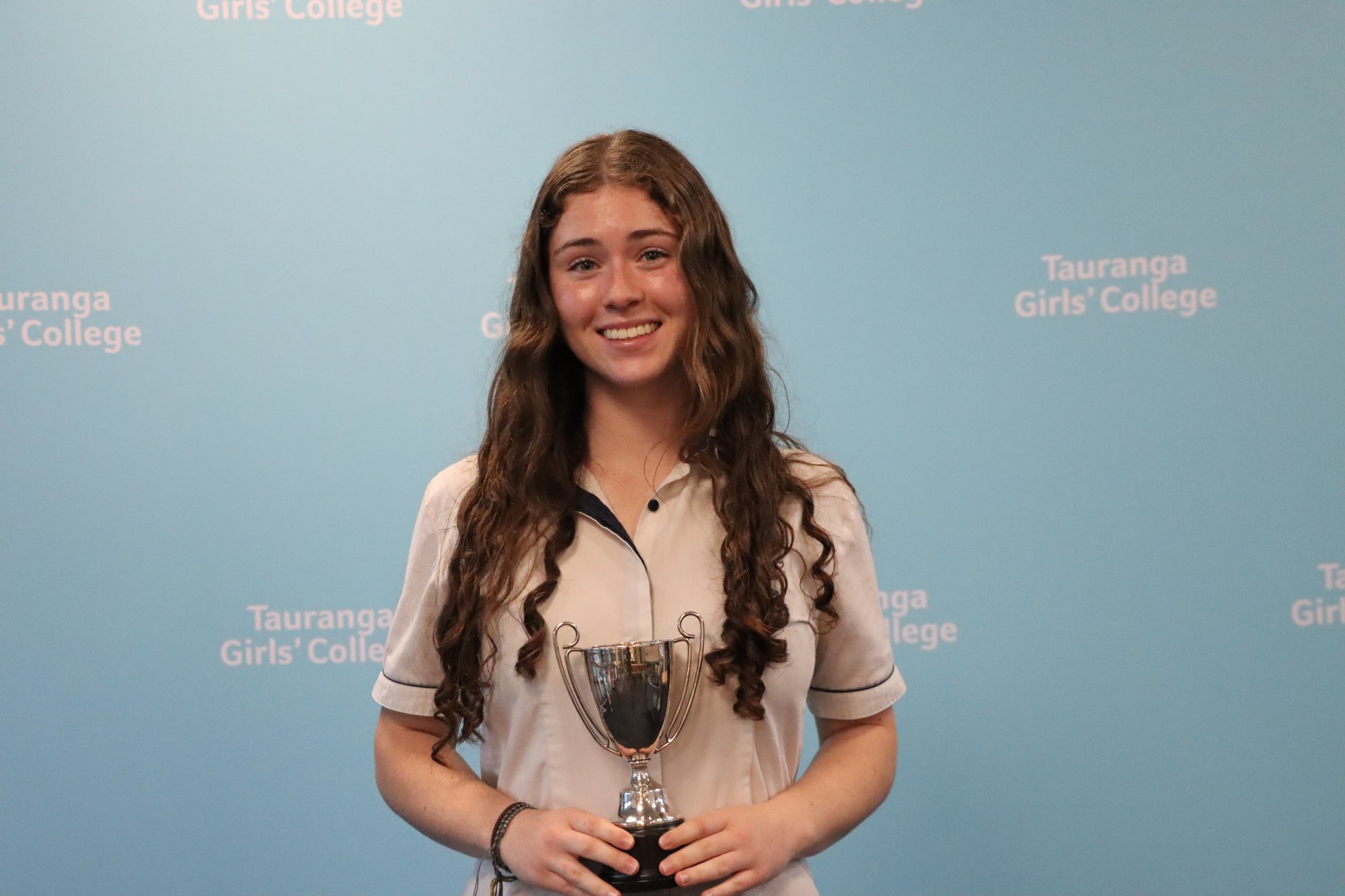 Cat-McIvor--Rowing--Best-Senior-Rower-of-the-Year.JPG